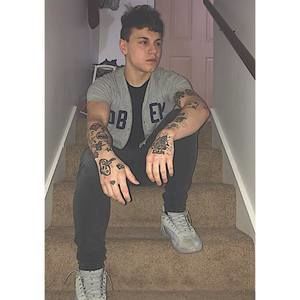 Meet your Posher, Blake